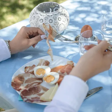 Hypnos Boutique San Teodoro (Sardinia)