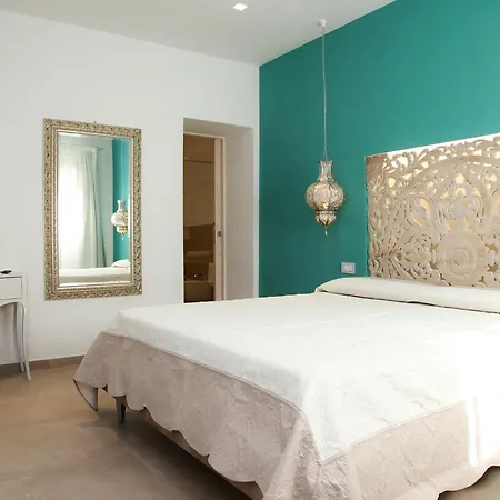 Hypnos Boutique San Teodoro (Sardinia)