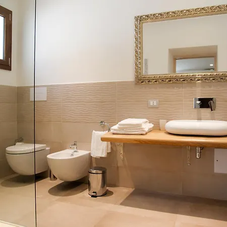 Hypnos Boutique Hotel 2*