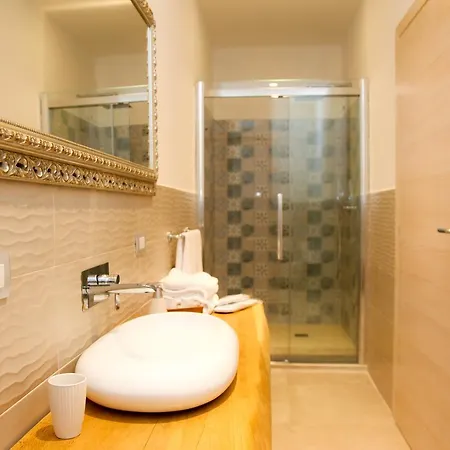 Hypnos Boutique San Teodoro (Sardinia)