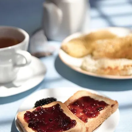 Hypnos Boutique Hotel 2*