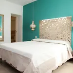 Hypnos Boutique 2* San Teodoro (Sardinia)