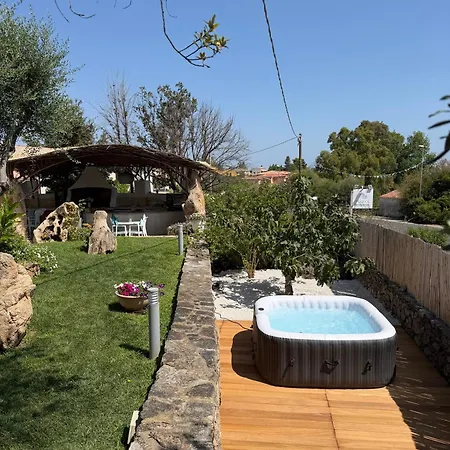 Hypnos Boutique 2* San Teodoro (Sardinia)